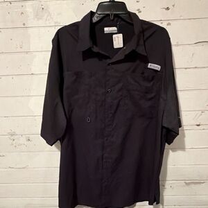 Columbia PFG Black XL Short Sleeve Button-Up Fishing Shirt Mesh Lined Pockets